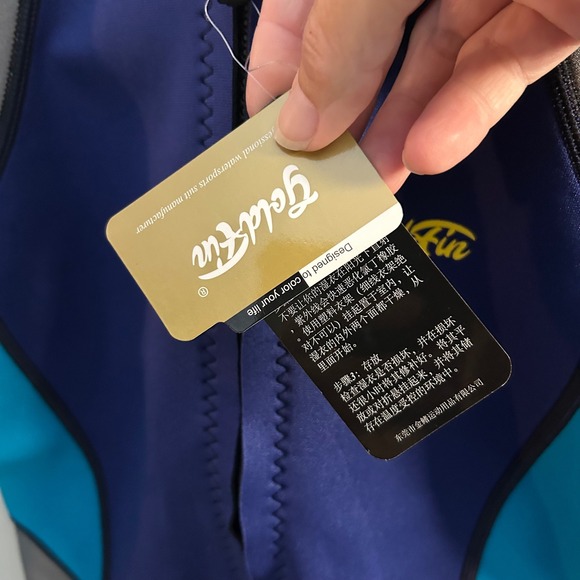 Gold Fin Womens Neoprene Scuba Top Vacation Beach Water Sports Sz Small - Picture 5 of 7